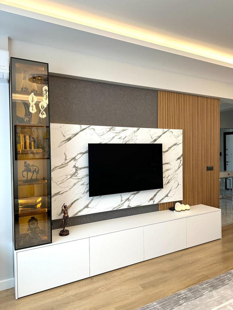 Modern Living Room TV Wall with Marble Panel and Wood Slat Accents